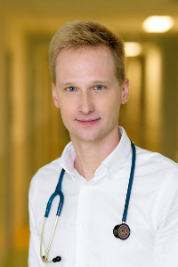 Dr n. med. Łukasz Dembiński